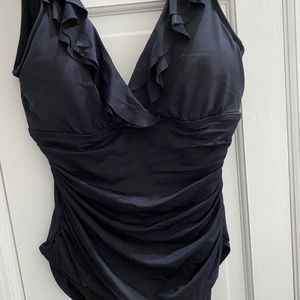 Lauren Ralph Lauren Underwire Ruffle V-Neck One Piece Swimsuit BLACK size 12
